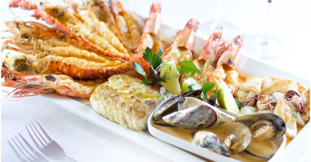 Pigalle Seafood Platter Menu